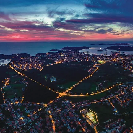 Beautiful In With Kitchen * プーラ