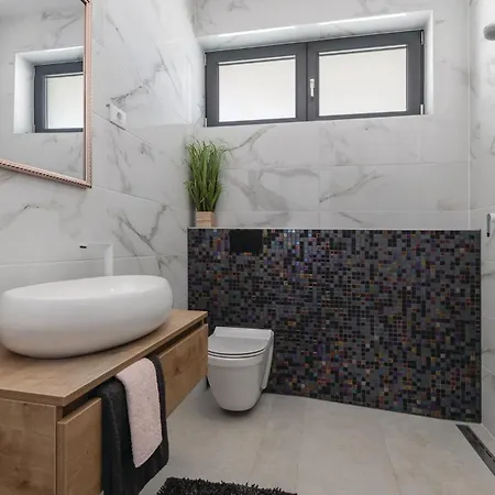 בית נופש Beautiful In With Kitchen