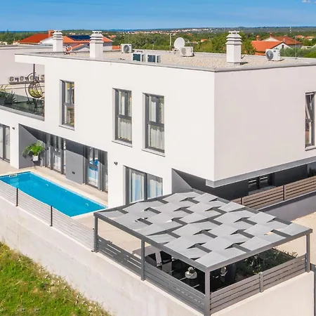 בית נופש Beautiful In With Kitchen *